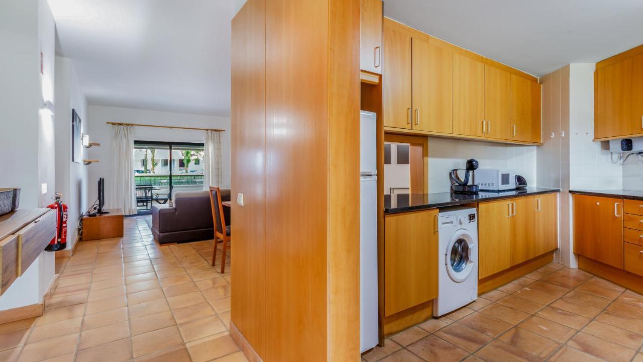 Wonderful Flat W/ Big Patio By Lovelystay Lagos Bagian luar foto